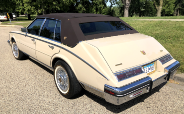 Cadillac-Seville-Berline-1985-38922-2