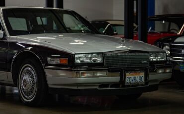 Cadillac-Seville-Berline-1986-11