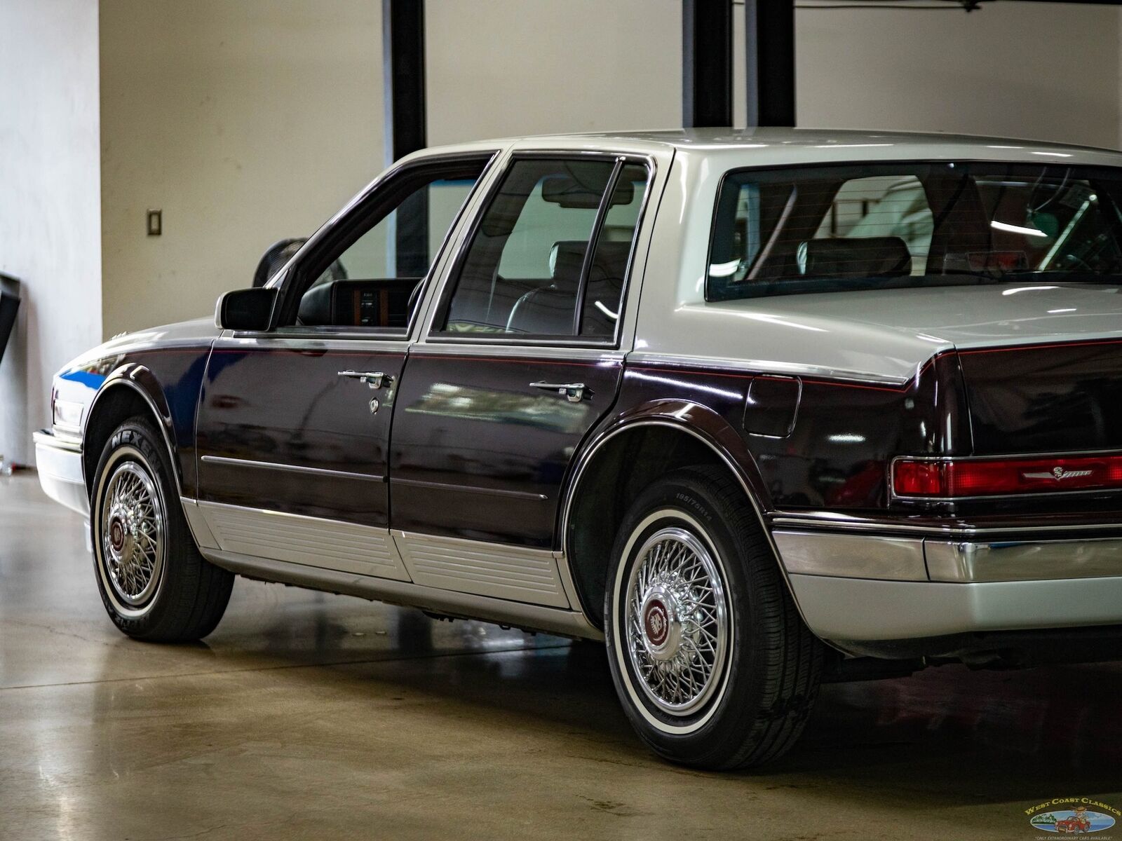 Cadillac-Seville-Berline-1986-21