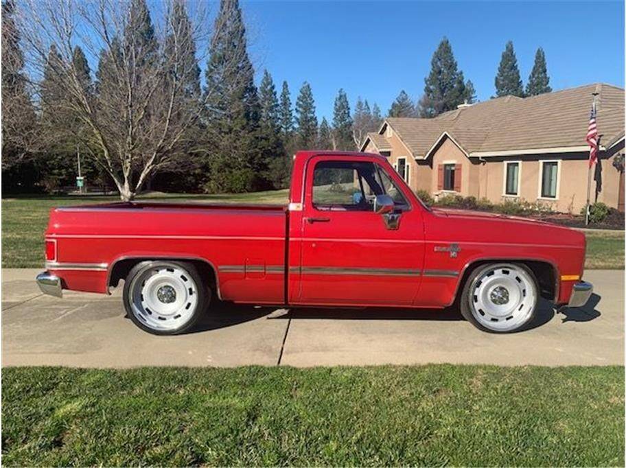 Chevrolet-12-ton-pickups-1987-1