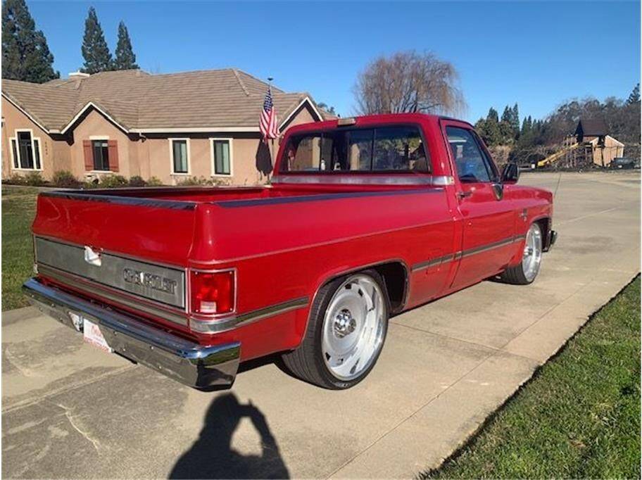 Chevrolet-12-ton-pickups-1987-2