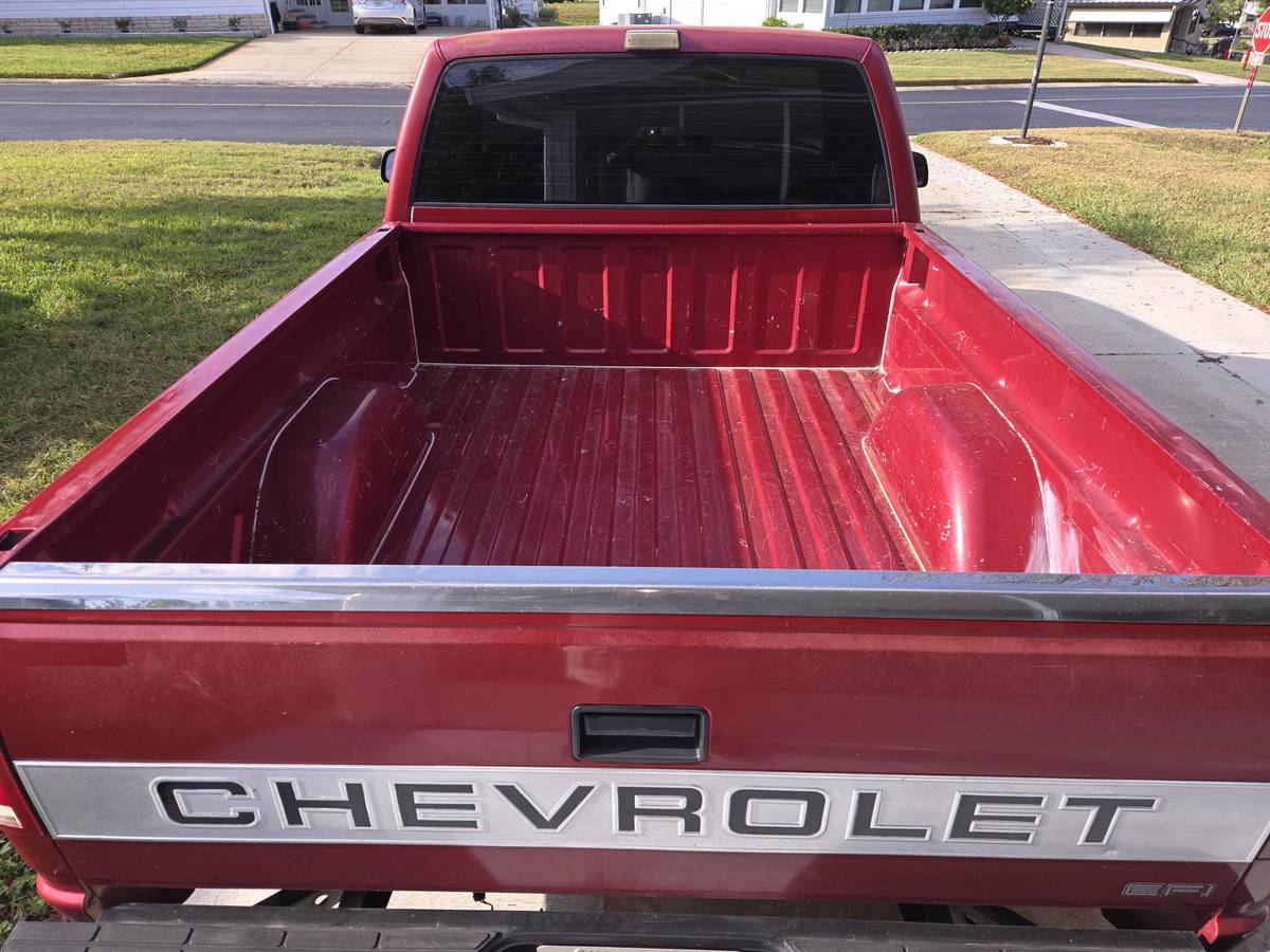 Chevrolet-1500-short-bed-1990-12