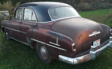 Chevrolet-1952-brown-133575-1