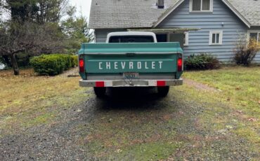 Chevrolet-1968-green-141622-19