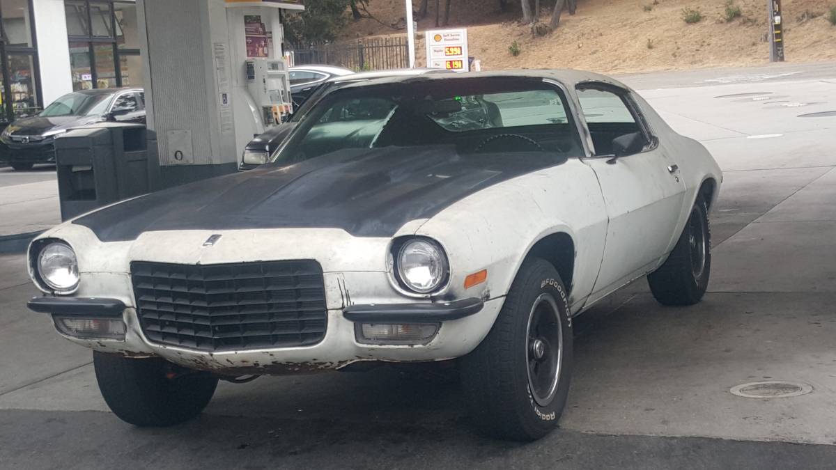 Chevrolet-1970-white-2-3