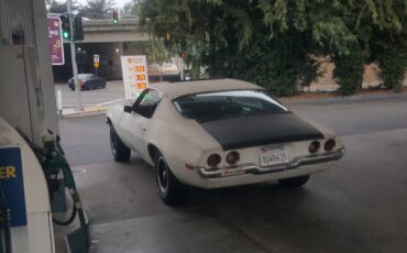 Chevrolet-1970-white-2-6