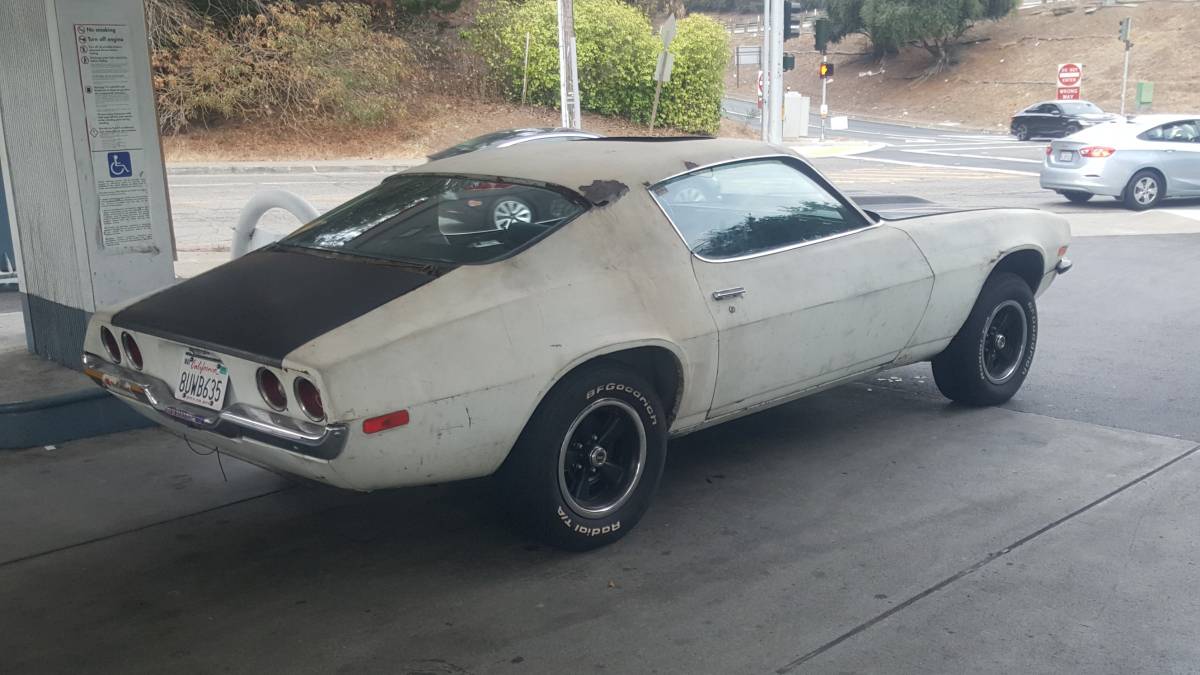 Chevrolet-1970-white-2-7