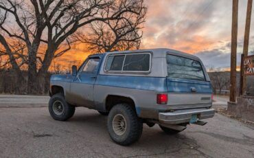 Chevrolet-1979-blue-83686