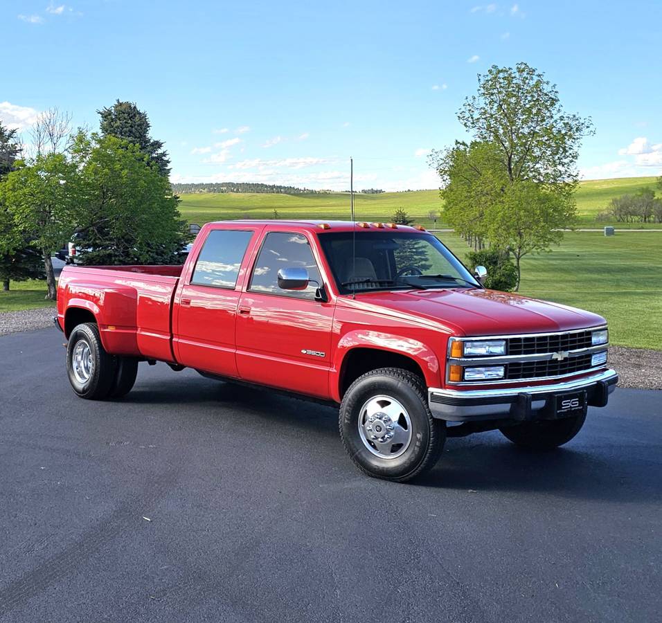 Chevrolet-1993-red-164365-2