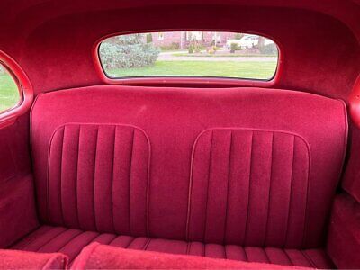 Chevrolet-2-DOOR-SEDAN-Berline-1938-Red-Red-8851-9