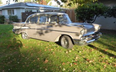 Chevrolet-210-1957