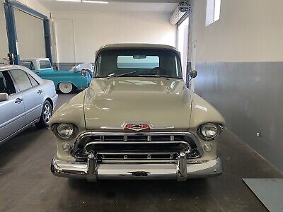 Chevrolet-3100-1957-Brown-229-1