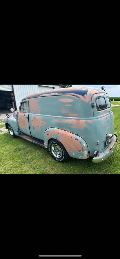 Chevrolet-3100-panel-truck-1947-2