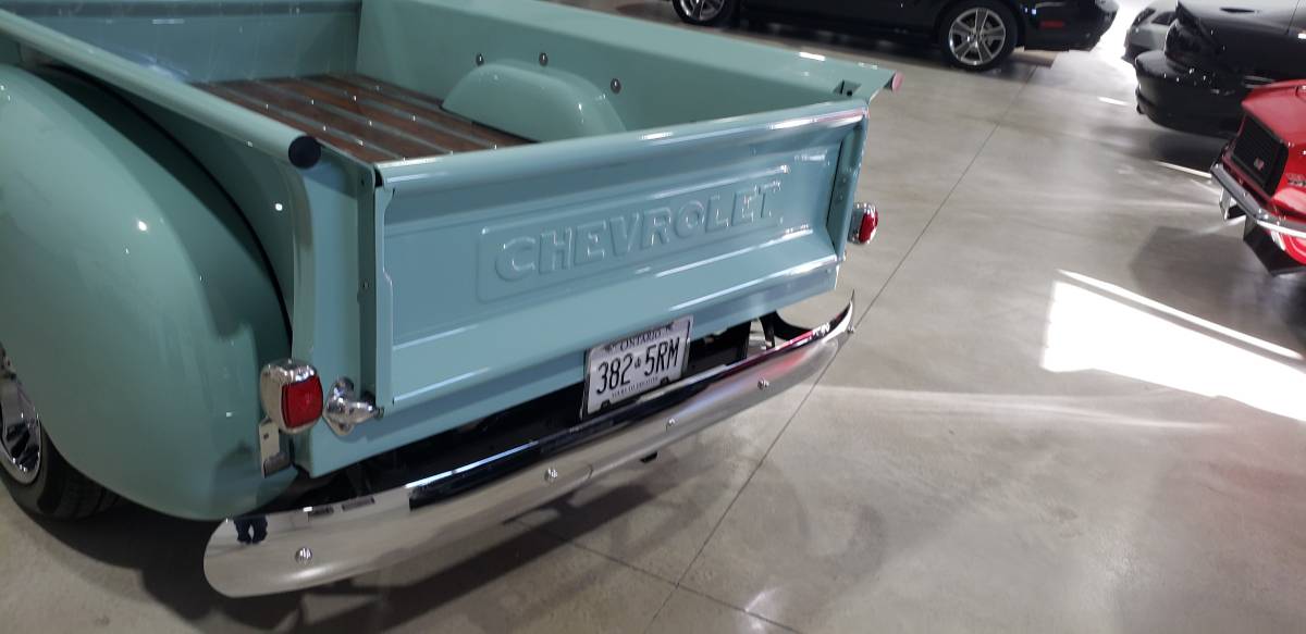 Chevrolet-3100-truck-1951-blue-805-3