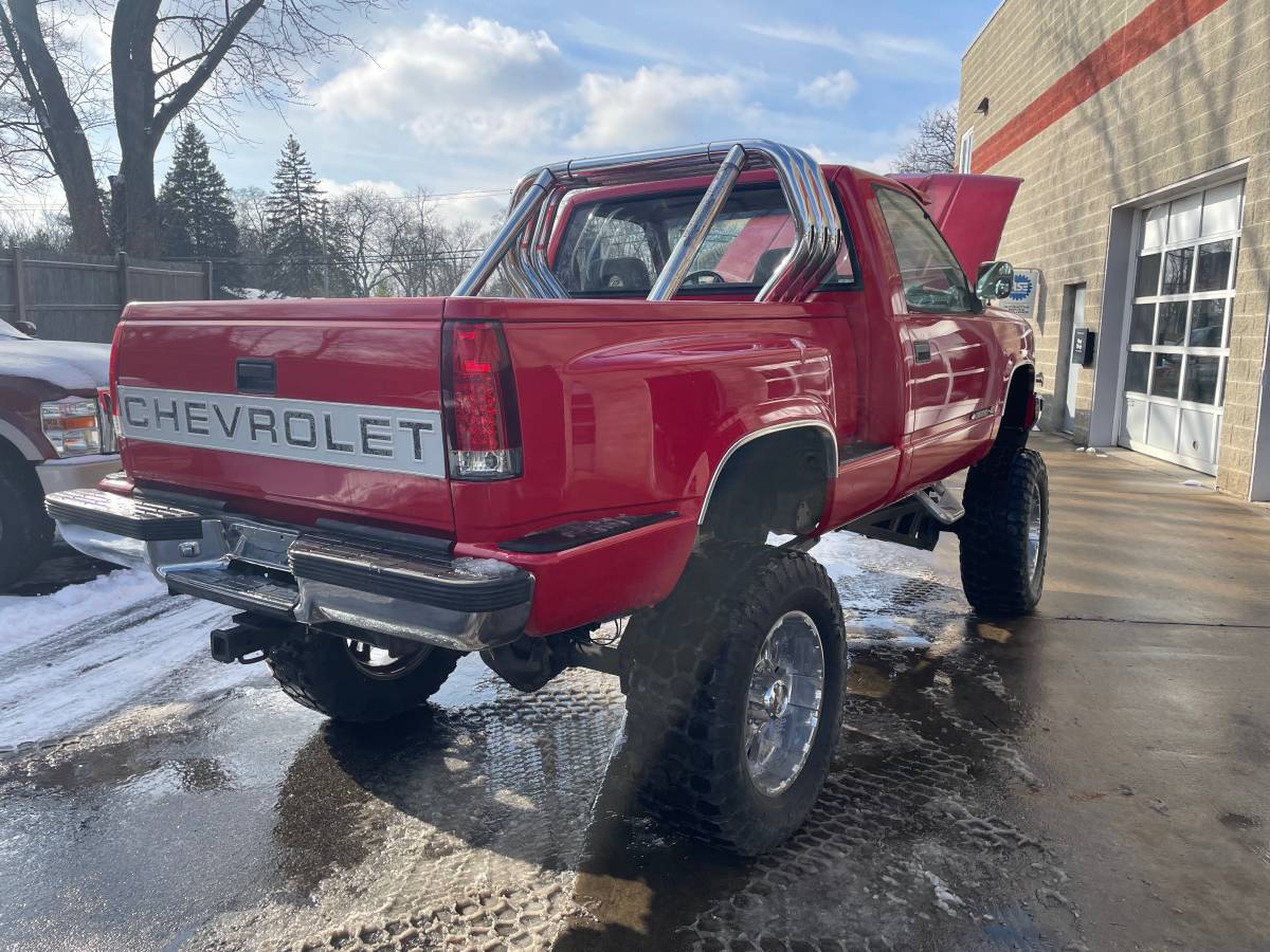 Chevrolet-34-ton-4x4-1988-2