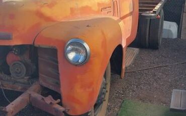 Chevrolet-4400-1949-orange-112654-1