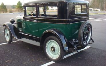 Chevrolet-AB-National-Berline-1928-Green-Gray-73555-3