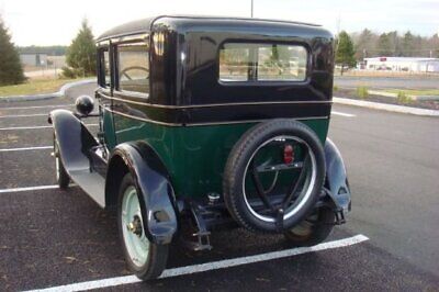 Chevrolet-AB-National-Berline-1928-Green-Gray-73555-4