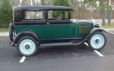 Chevrolet-AB-National-Berline-1928-Green-Gray-73555-7