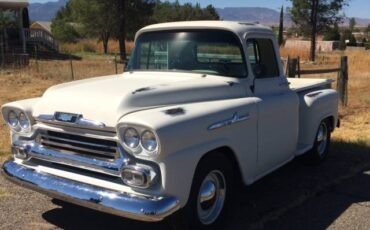 Chevrolet-Apache-1958