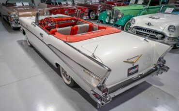 Chevrolet-Bel-Air-Convertible-Fuelie-Cabriolet-1957-Imperial-Ivory-Red-15849-10