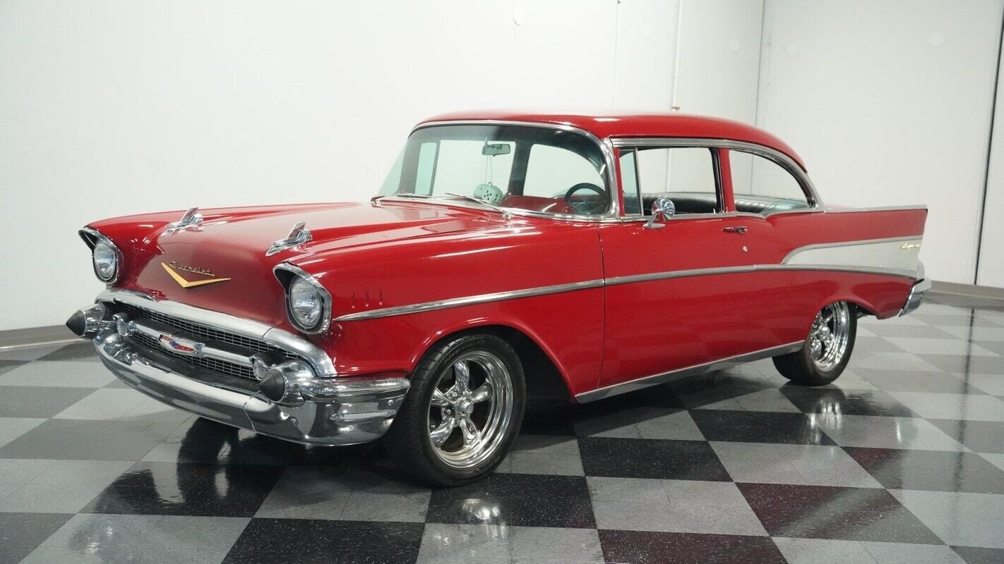 Chevrolet-Bel-Air150210-1957-Red-Black-694-6