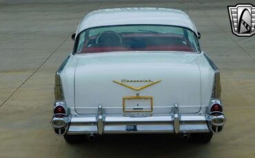 Chevrolet-Bel-Air150210-1957-White-Red-27624-6