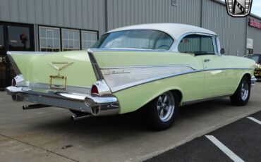 Chevrolet-Bel-Air150210-1957-Yellow-Black-128030-7