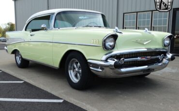 Chevrolet-Bel-Air150210-1957-Yellow-Black-128030-9