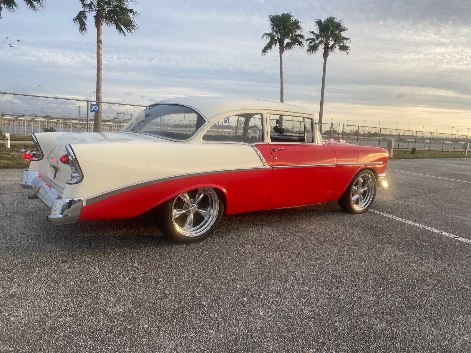 Chevrolet-Bel-Air150210-Berline-1956-4