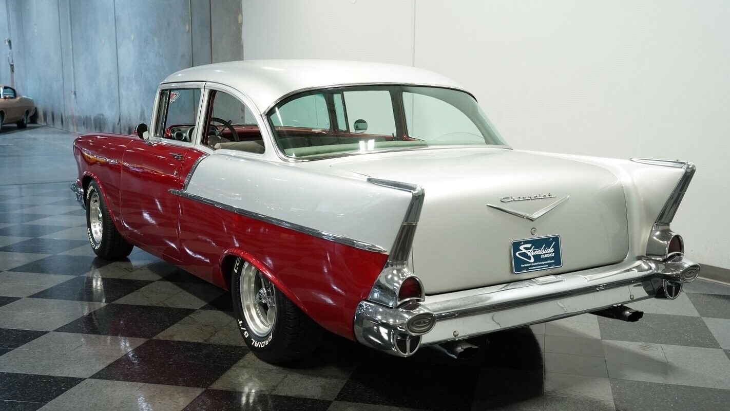 Chevrolet-Bel-Air150210-Berline-1957-8