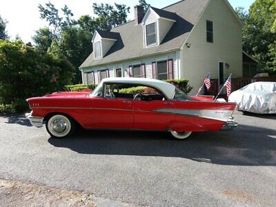 Chevrolet-Bel-Air150210-Berline-1957-Red-Black-80467-4