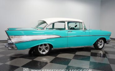 Chevrolet-Bel-Air150210-Berline-1957-Tropical-Turquoise-Turquoise-48089-14