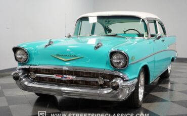 Chevrolet-Bel-Air150210-Berline-1957-Tropical-Turquoise-Turquoise-48089-20