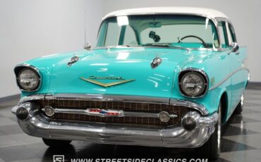 Chevrolet-Bel-Air150210-Berline-1957-Tropical-Turquoise-Turquoise-48089-22