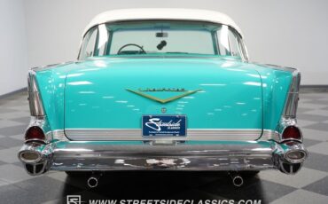 Chevrolet-Bel-Air150210-Berline-1957-Tropical-Turquoise-Turquoise-48089-27