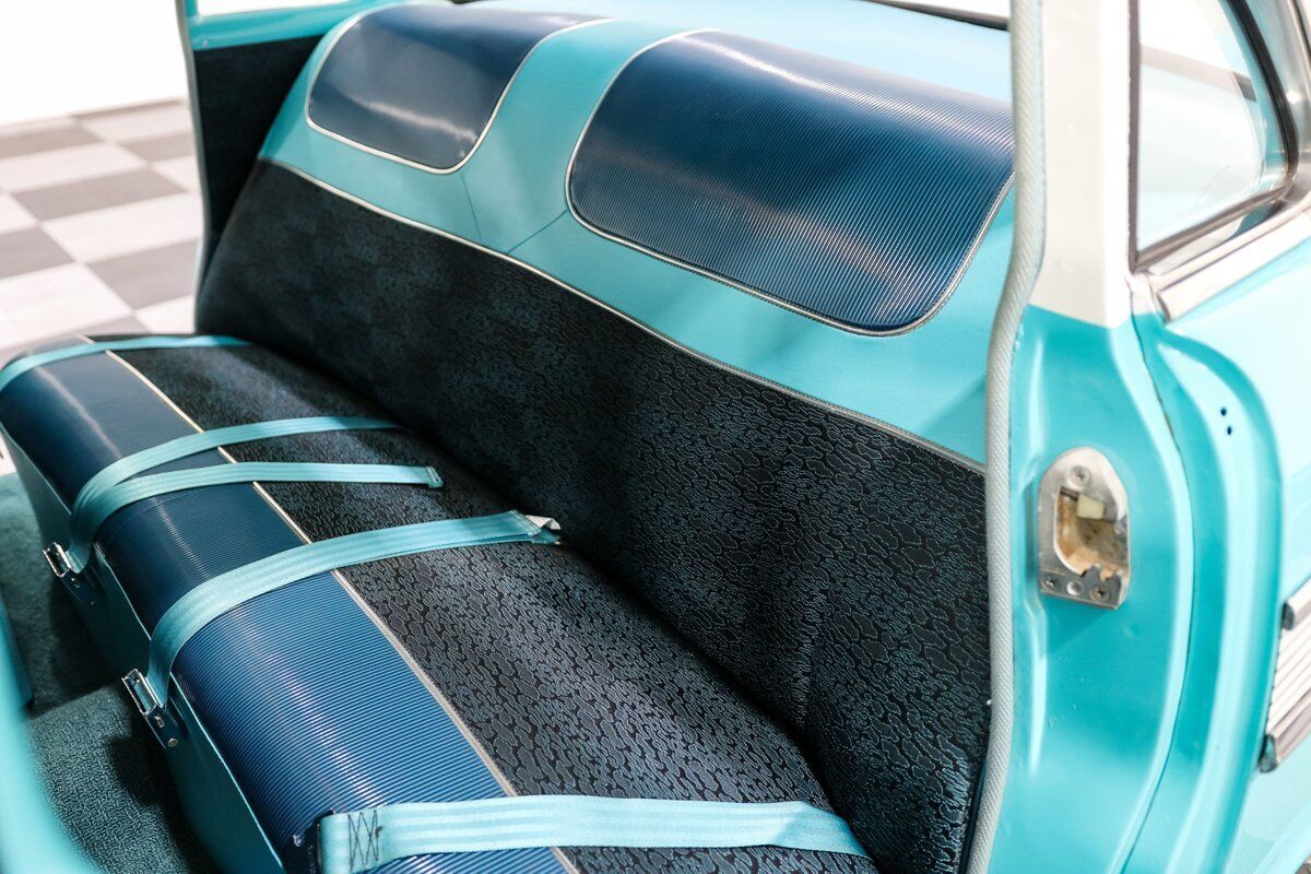 Chevrolet-Bel-Air150210-Coupe-1957-Turquoise-Black-35188-19