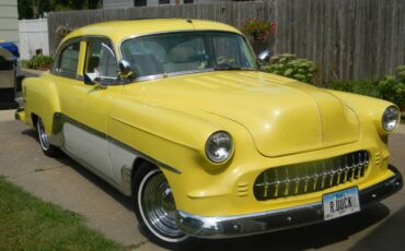 Chevrolet-Bel-air-1953-yellow-167371-1