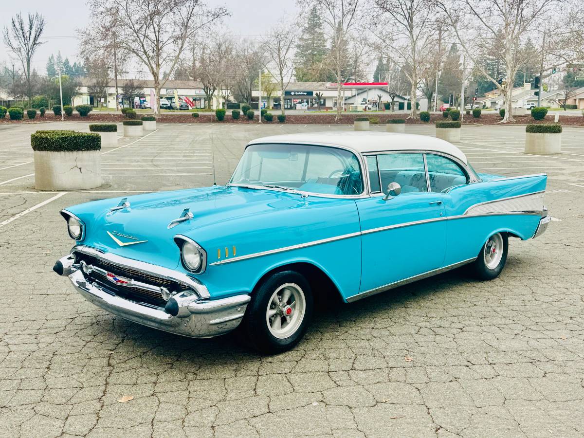 Chevrolet-Belair-1957