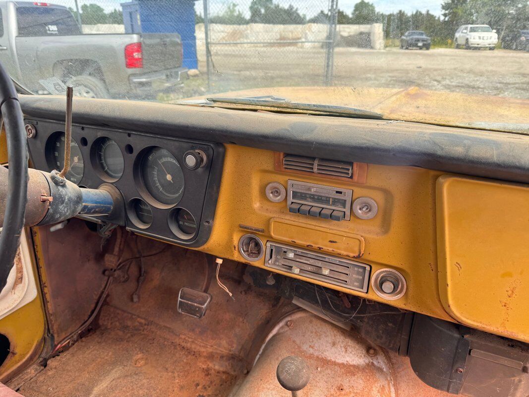 Chevrolet-Blazer-1972-Yellow-Black-99999-11