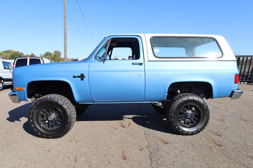 Chevrolet-Blazer-1987-Blue-133260-3