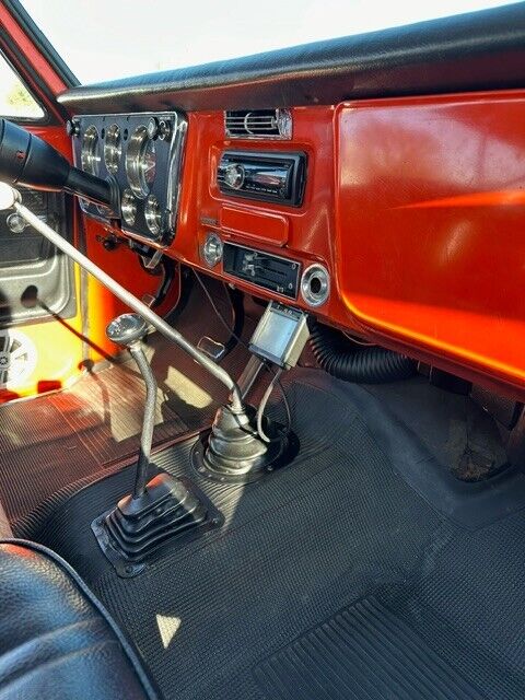 Chevrolet-Blazer-Cabriolet-1972-Orange-Black-34704-12