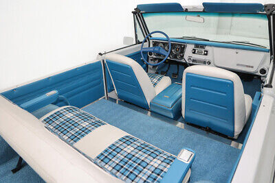 Chevrolet-Blazer-SUV-1972-White-Blue-0-8