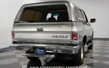 Chevrolet-Blazer-SUV-1987-11