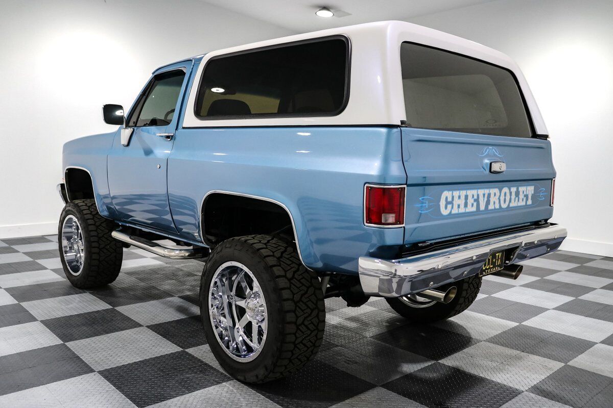 Chevrolet-Blazer-SUV-1989-Blue-Blue-1104-4