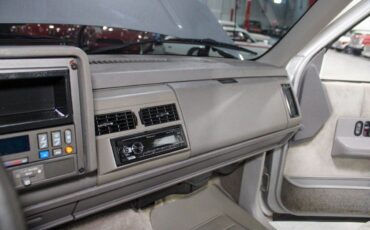 Chevrolet-Blazer-SUV-1992-Silver-Gray-266157-9