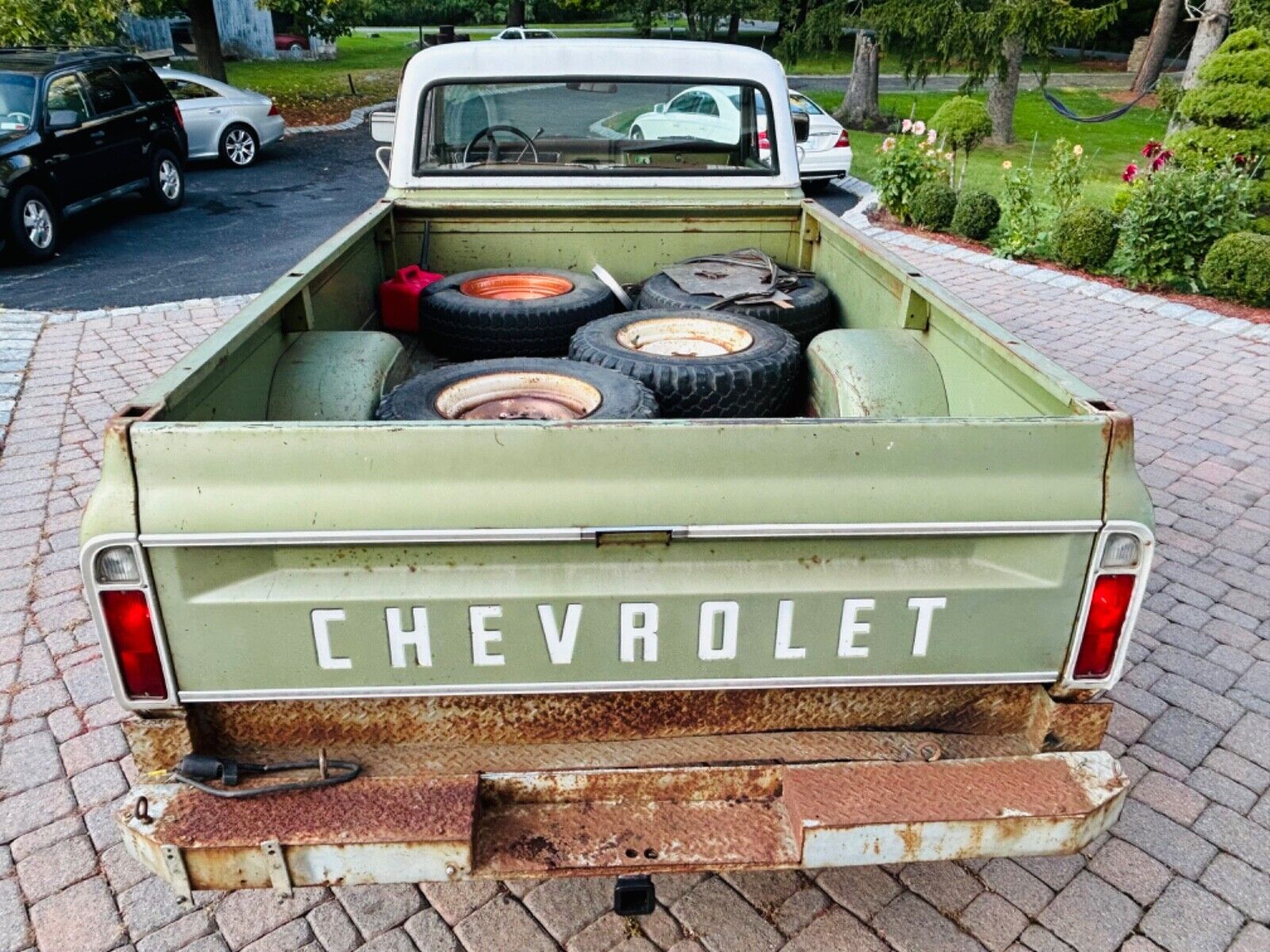 Chevrolet-C-10-1969-GreenTan-67572-7