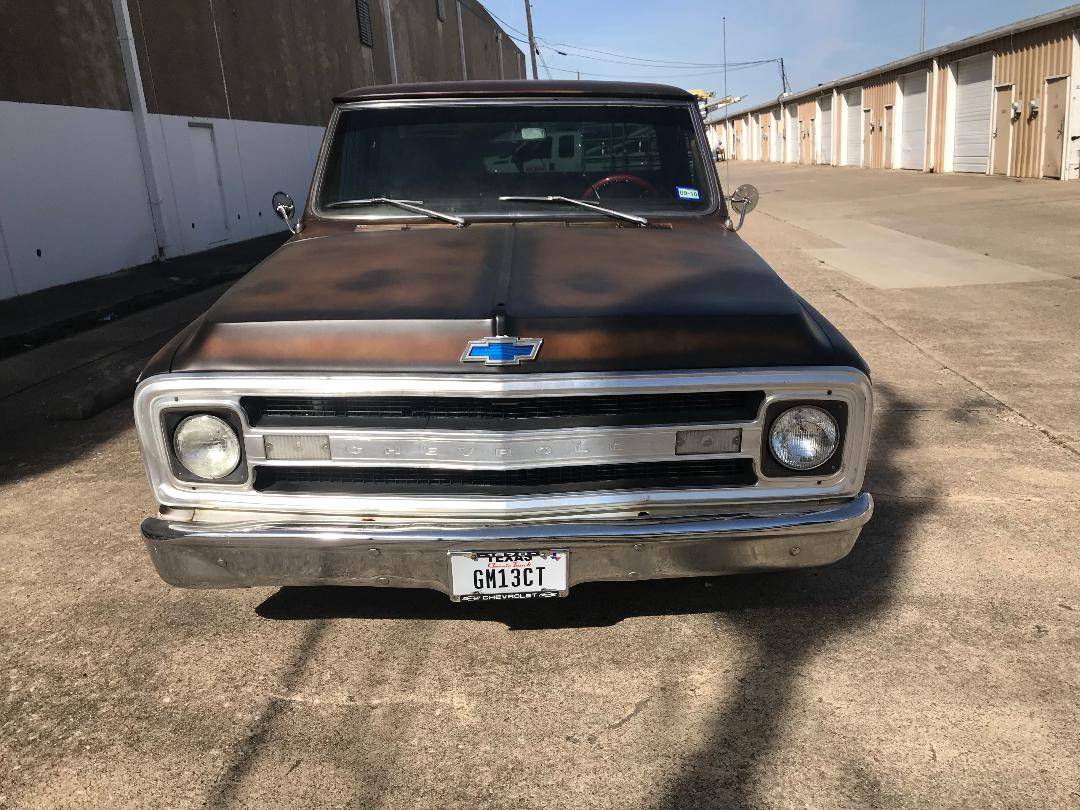 Chevrolet-C-10-1970-brown-56327-3