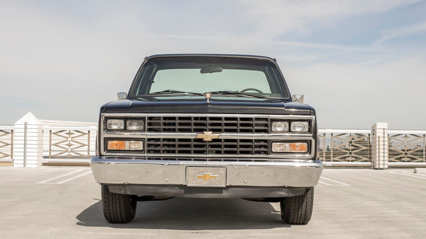 Chevrolet-C-10-1984-16