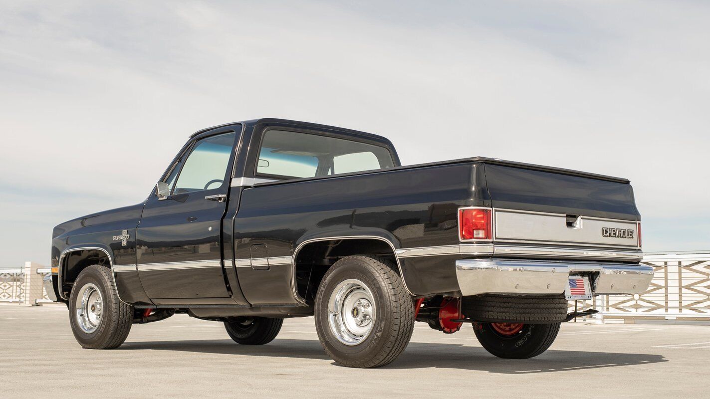 Chevrolet-C-10-1984-29